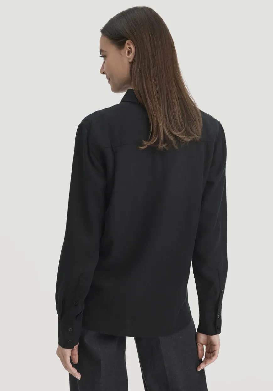 hessnatur Bluse Relaxed aus TENCEL™ Lyocell von|Damen Blusen