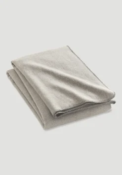 hessnatur Decke MERLE aus reiner Bio-Baumwolle von| Wolldecken & Plaids