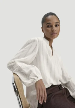 hessnatur Embroidery Bluse Relaxed aus Bio-Baumwolle mit Leinen von|Damen Blusen