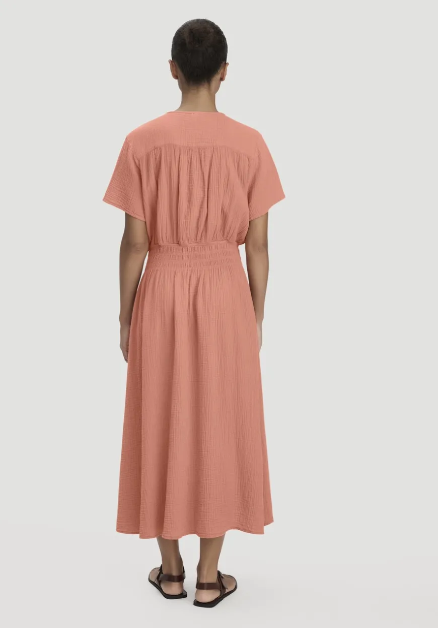 hessnatur Gewebe Kleid mit Taillierung Midi aus reiner Bio-Baumwolle von|Damen Kleider & Röcke