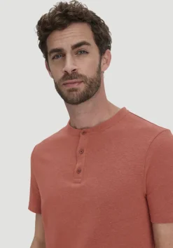 hessnatur Henley T-Shirt Regular aus Leinen und Bio-Baumwolle von|Herren T-Shirts