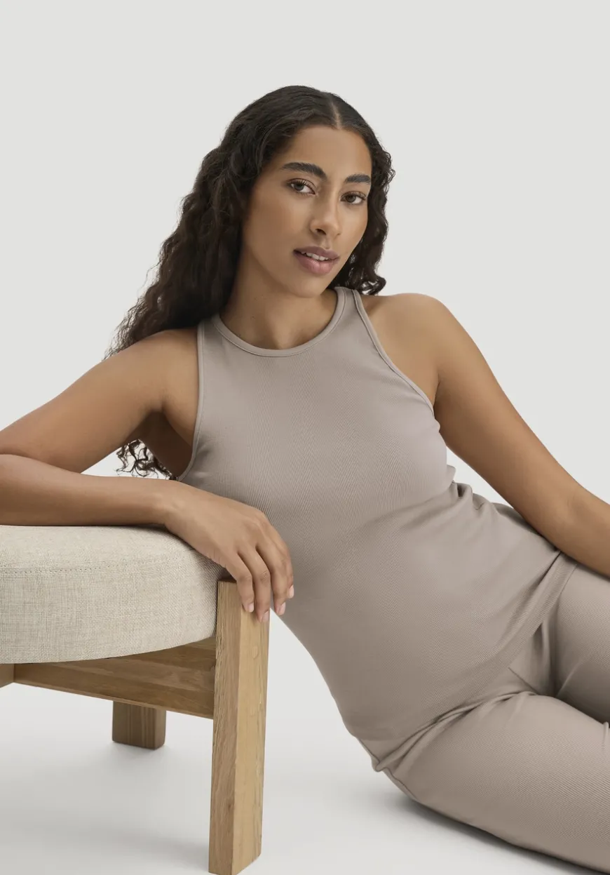hessnatur High-Neck Ribtop SOFT RIB aus Bio-Baumwolle von|Damen Nachtwäsche|Nachtwäsche
