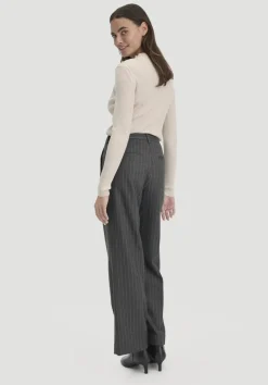 hessnatur Hose Nadelstreifen Relaxed aus reiner Bio-Schurwolle von|Damen Hosen & Shorts