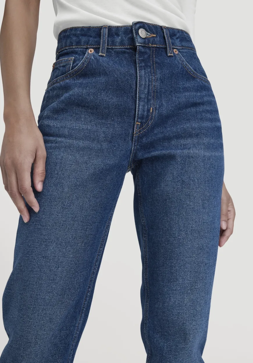 hessnatur Jeans HANNA Mom High Rise aus reinem Bio-Denim von|Damen Jeans