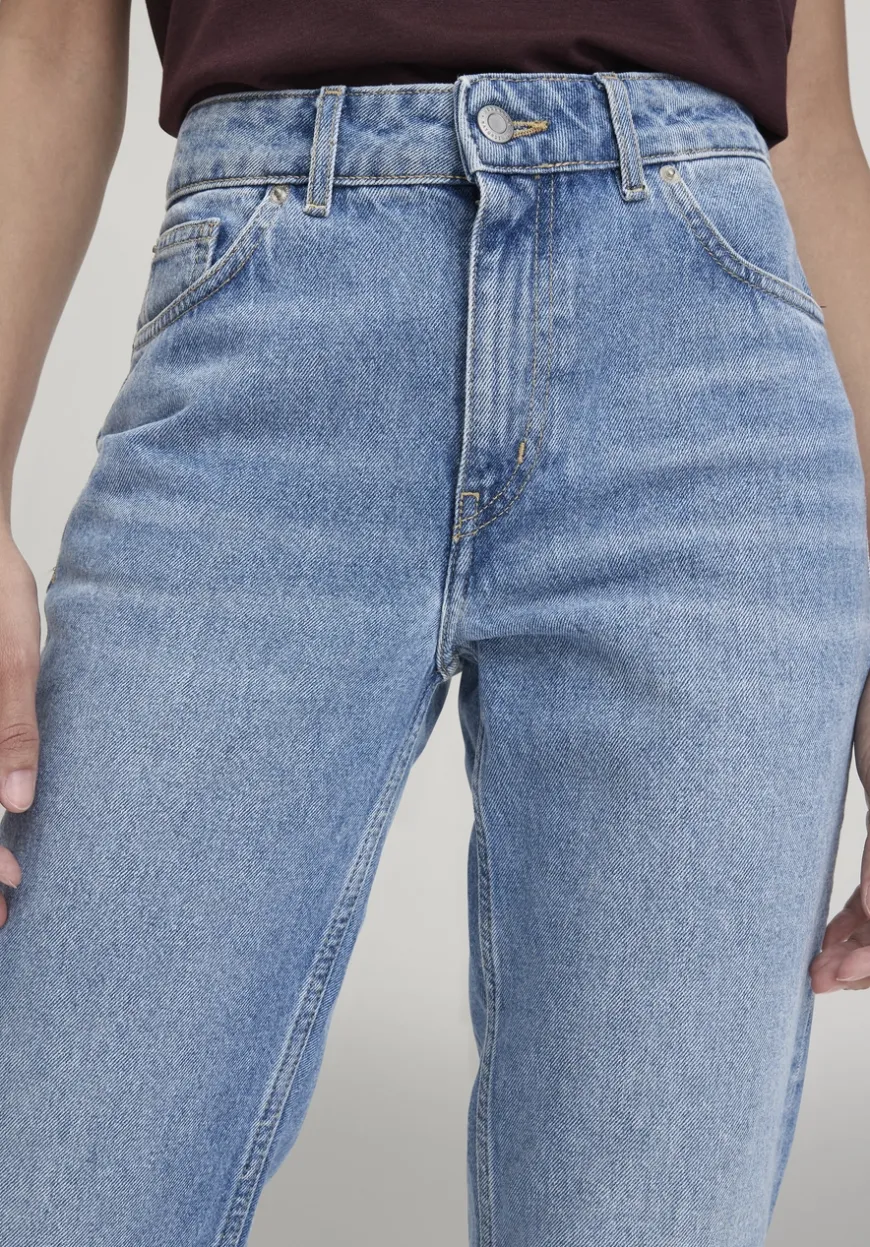 hessnatur Jeans HANNA Mom High Rise aus reinem Bio-Denim von|Damen Jeans