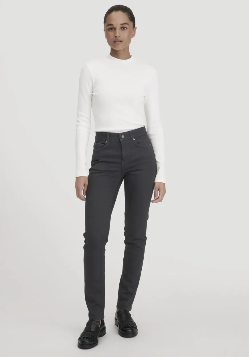 hessnatur Jeans LEA Slim aus Bio-Denim von|Damen Jeans