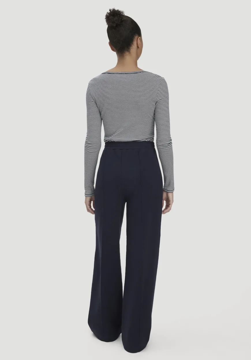 hessnatur Jersey Hose Wide Leg Relaxed aus Bio-Baumwolle von|Damen Hosen & Shorts|T-Shirts
