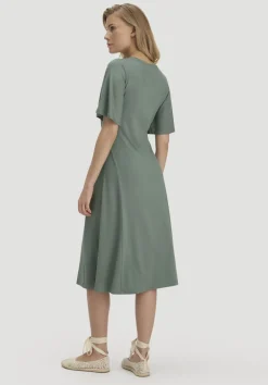 hessnatur Jersey Kleid Kniebedeckend Slim aus TENCEL™ Lyocell von|Damen Kleider & Röcke