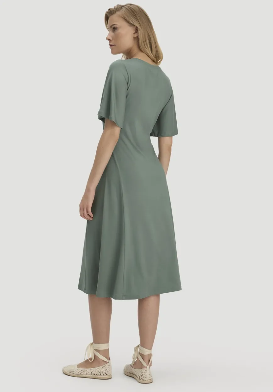 hessnatur Jersey Kleid Kniebedeckend Slim aus TENCEL™ Lyocell von|Damen Kleider & Röcke