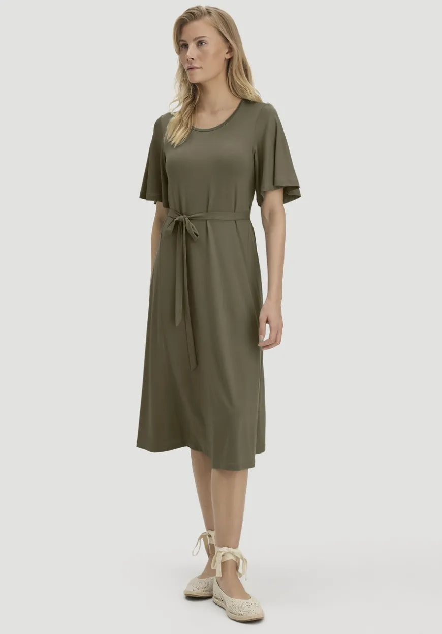 hessnatur Jersey Kleid Kniebedeckend Slim aus TENCEL™ Lyocell von|Damen Kleider & Röcke