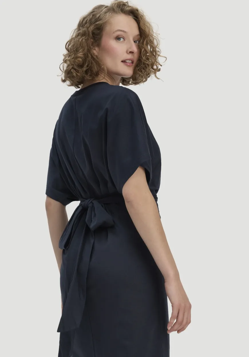 hessnatur Jersey Kleid Midi Oversize aus reiner Bio-Baumwolle von|Damen Kleider & Röcke