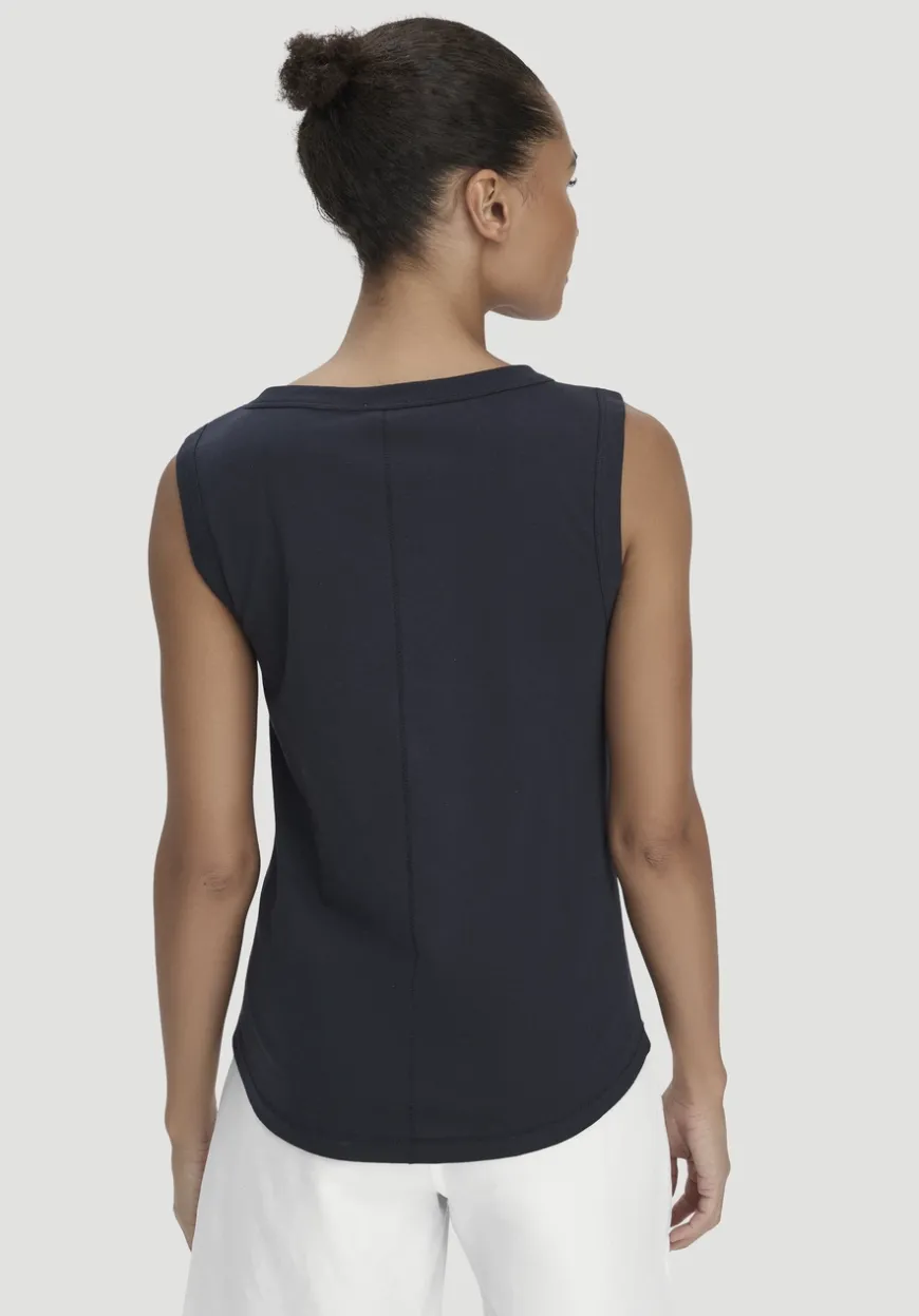 hessnatur Light Slub Jersey Top Regular aus reiner Bio-Baumwolle von|Damen Shirts & Tops