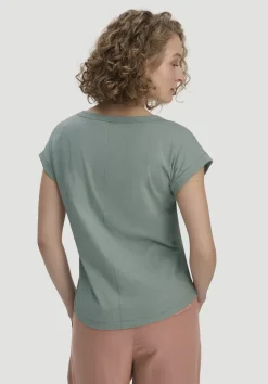 hessnatur Light Slub T-Shirt Relaxed aus reiner Bio-Baumwolle von|Damen Shirts & Tops