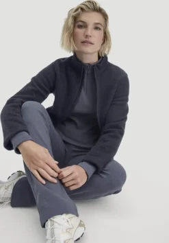 hessnatur Longsleeve Fitted BETTER RECYCLING aus Bio-Baumwolle von|Damen Shirts & Tops|Yoga & Activewear