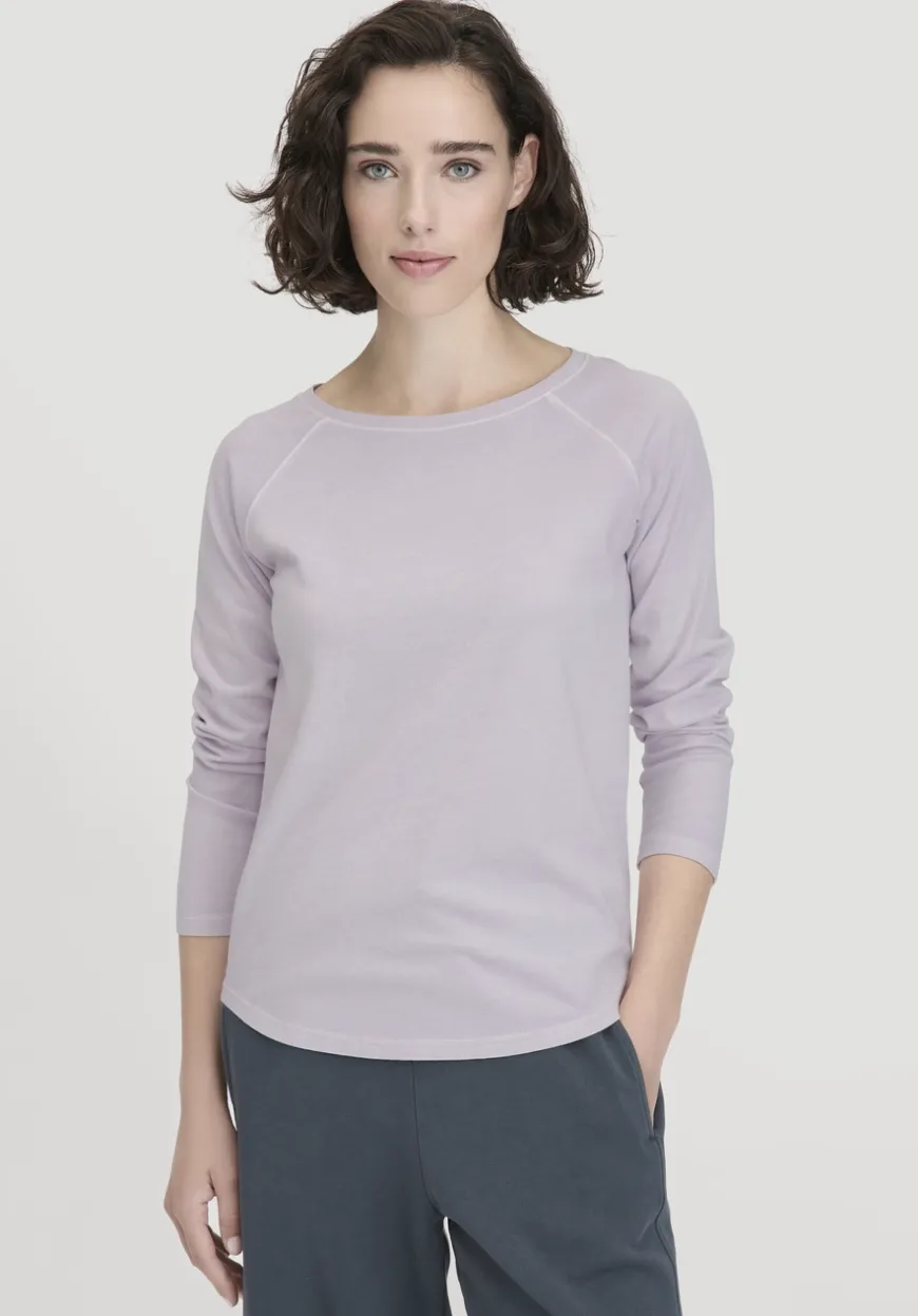 hessnatur Longsleeve Relaxed aus reiner Bio-Baumwolle von|Damen Shirts & Tops