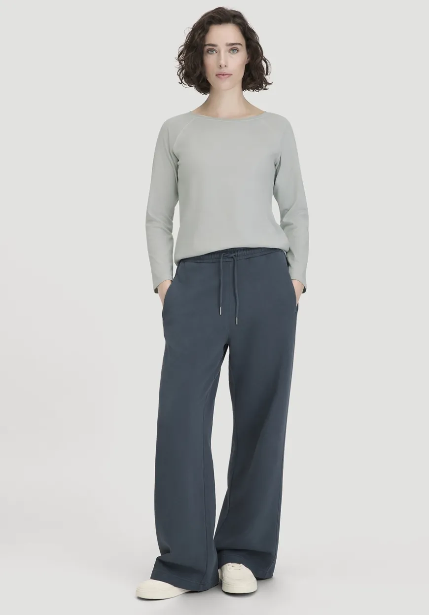 hessnatur Longsleeve Relaxed aus reiner Bio-Baumwolle von|Damen Shirts & Tops