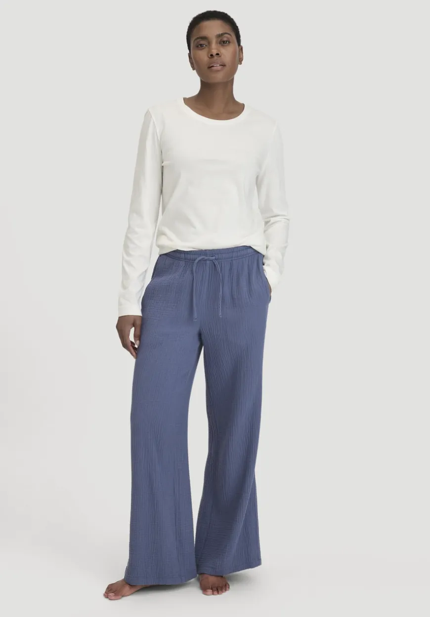 hessnatur Musselin Schlafhose Relaxed PURE COMFORT aus reiner Bio-Baumwolle von|Damen Nachtwäsche|Nachtwäsche