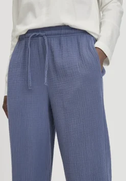 hessnatur Musselin Schlafhose Relaxed PURE COMFORT aus reiner Bio-Baumwolle von|Damen Nachtwäsche|Nachtwäsche