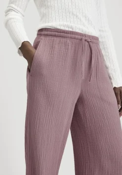 hessnatur Musselin Schlafhose Relaxed PURE COMFORT aus reiner Bio-Baumwolle von|Damen Nachtwäsche|Nachtwäsche