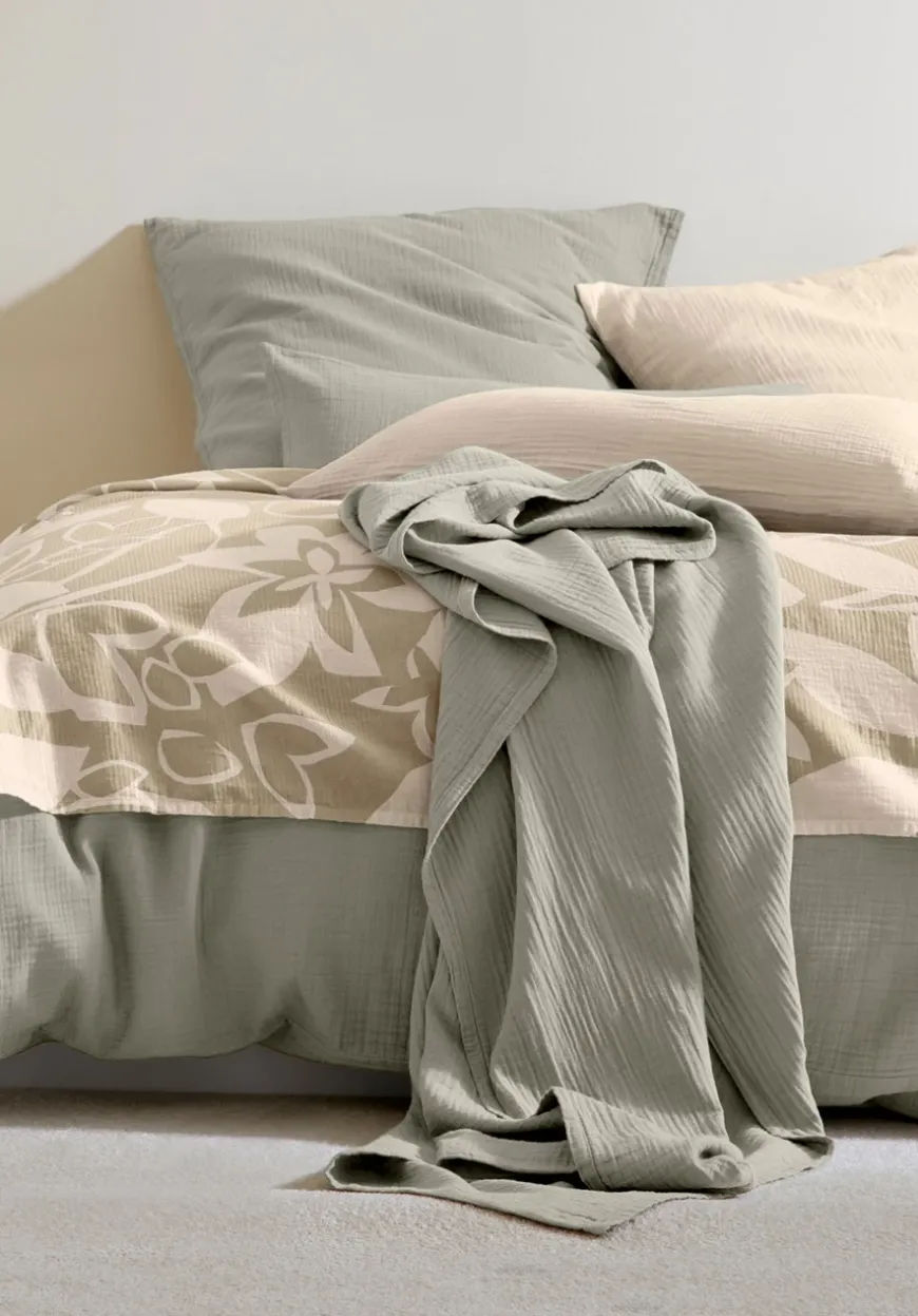 hessnatur Musselin-Decke aus reiner Bio-Baumwolle von| Wolldecken & Plaids