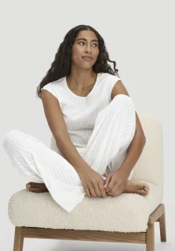 hessnatur Pointelle Schlafshirt PURE COTTON aus reiner Bio-Baumwolle von|Damen Nachtwäsche|Nachtwäsche