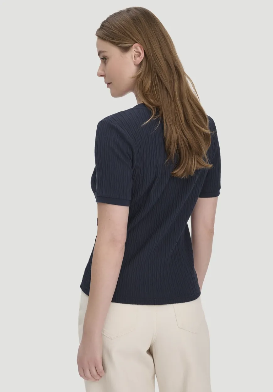 hessnatur Pointelle T-Shirt Regular aus reiner Bio-Baumwolle von|Damen Shirts & Tops