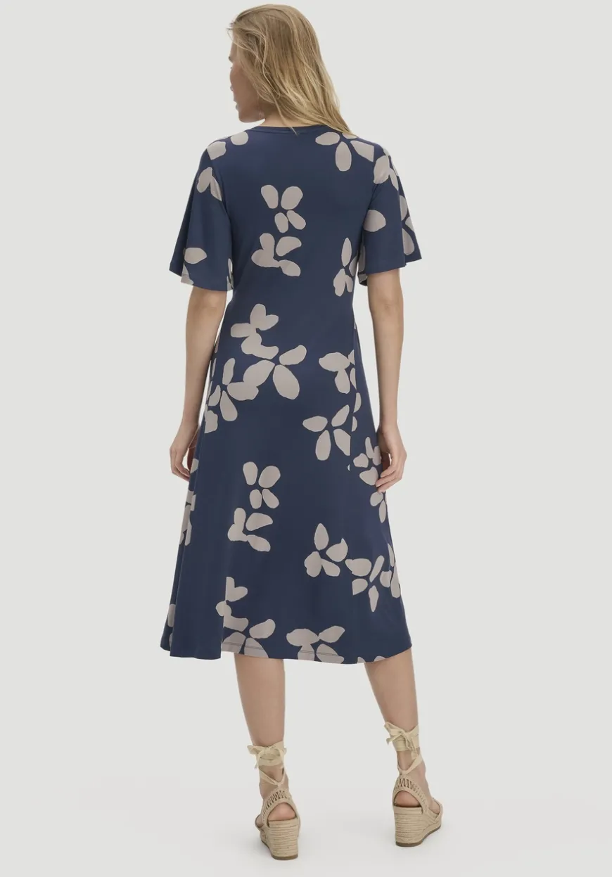 hessnatur Print Jersey Kleid kniebedeckend Slim aus TENCEL™ Lyocell von|Damen Kleider & Röcke