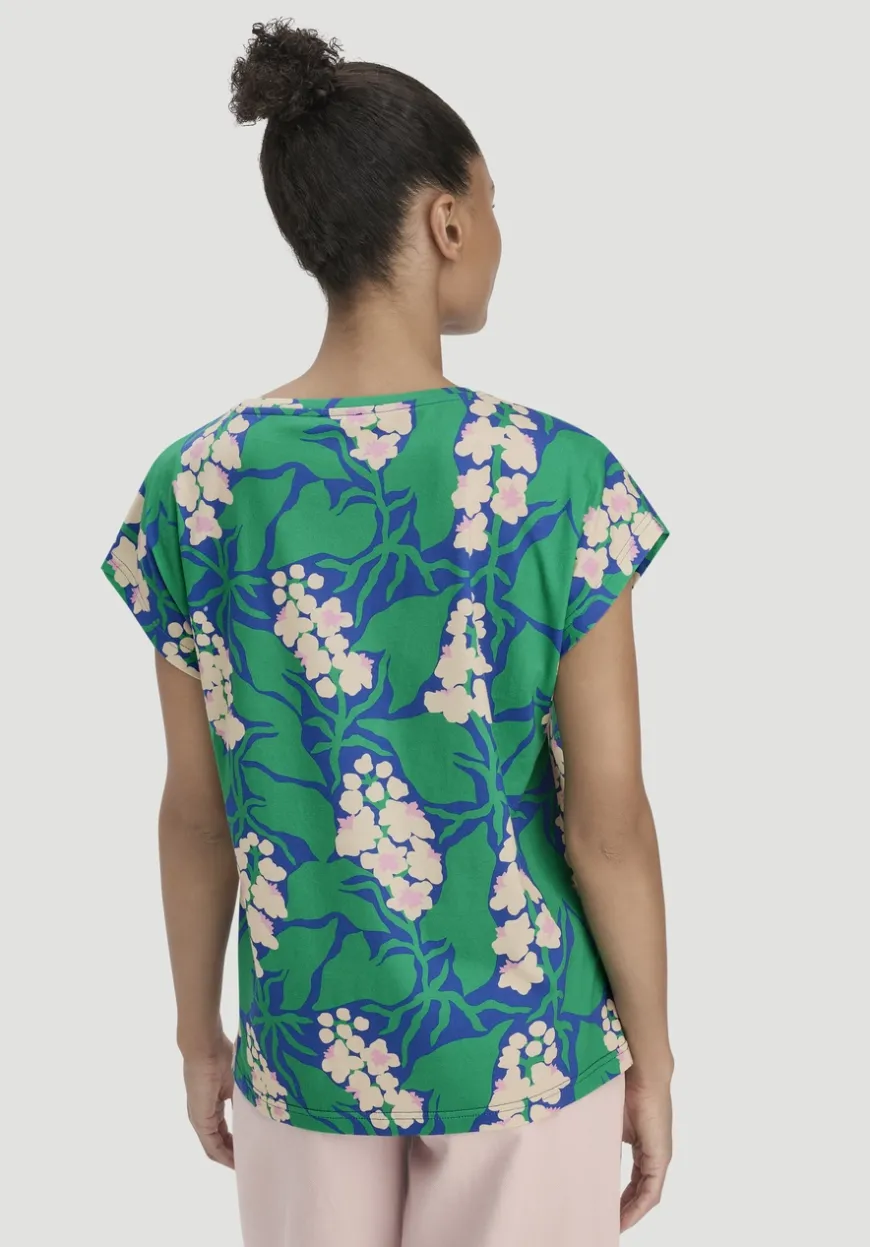 hessnatur Print T-Shirt Oversize LIV LEE aus reiner Bio-Baumwolle von|Damen Shirts & Tops