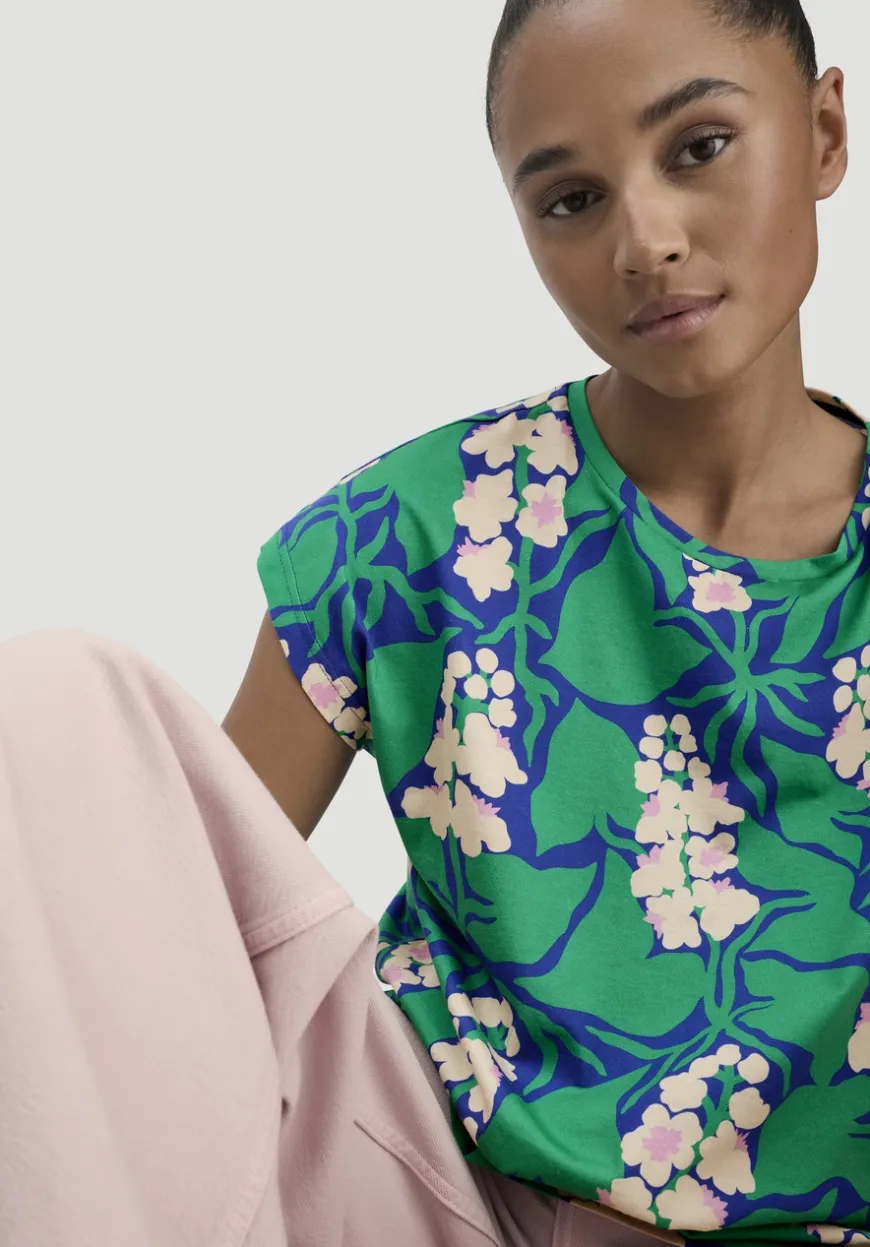 hessnatur Print T-Shirt Oversize LIV LEE aus reiner Bio-Baumwolle von|Damen Shirts & Tops