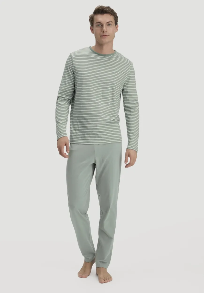 hessnatur Pyjama PURE COTTON aus reiner Bio-Baumwolle von|Herren Nachtwäsche|Nachtwäsche