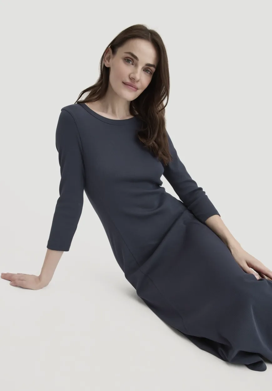 hessnatur Rib Kleid Midi Slim aus Bio-Baumwolle von|Damen Kleider & Röcke