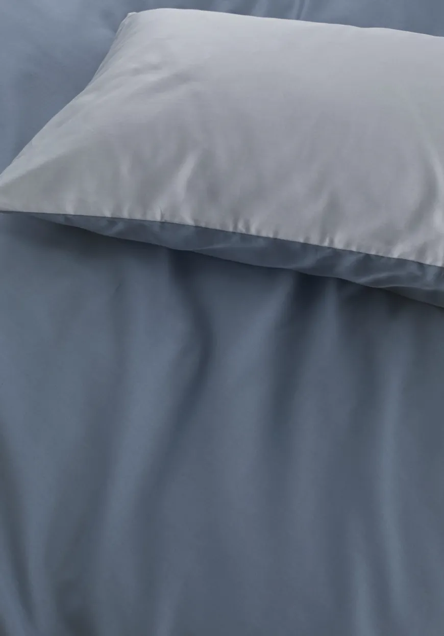 hessnatur Satin Wende Bettwäsche Set aus reiner Bio-Baumwolle von| Bettwäsche