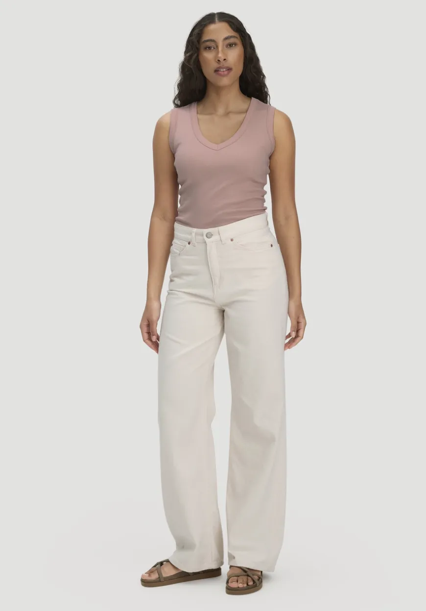 hessnatur Softrib Top Fitted aus Bio-Baumwolle und TENCEL™ Modal von|Damen Shirts & Tops