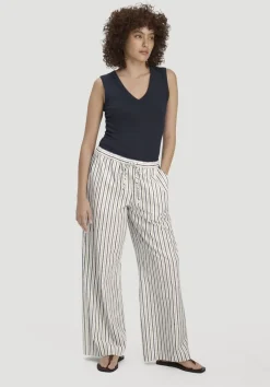 hessnatur Softrib Top Fitted aus Bio-Baumwolle und TENCEL™ Modal von|Damen Shirts & Tops