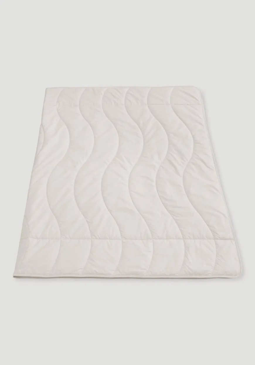 hessnatur Sommer-Bettdecke Leicht TENCEL™ Modal von| Bettdecken
