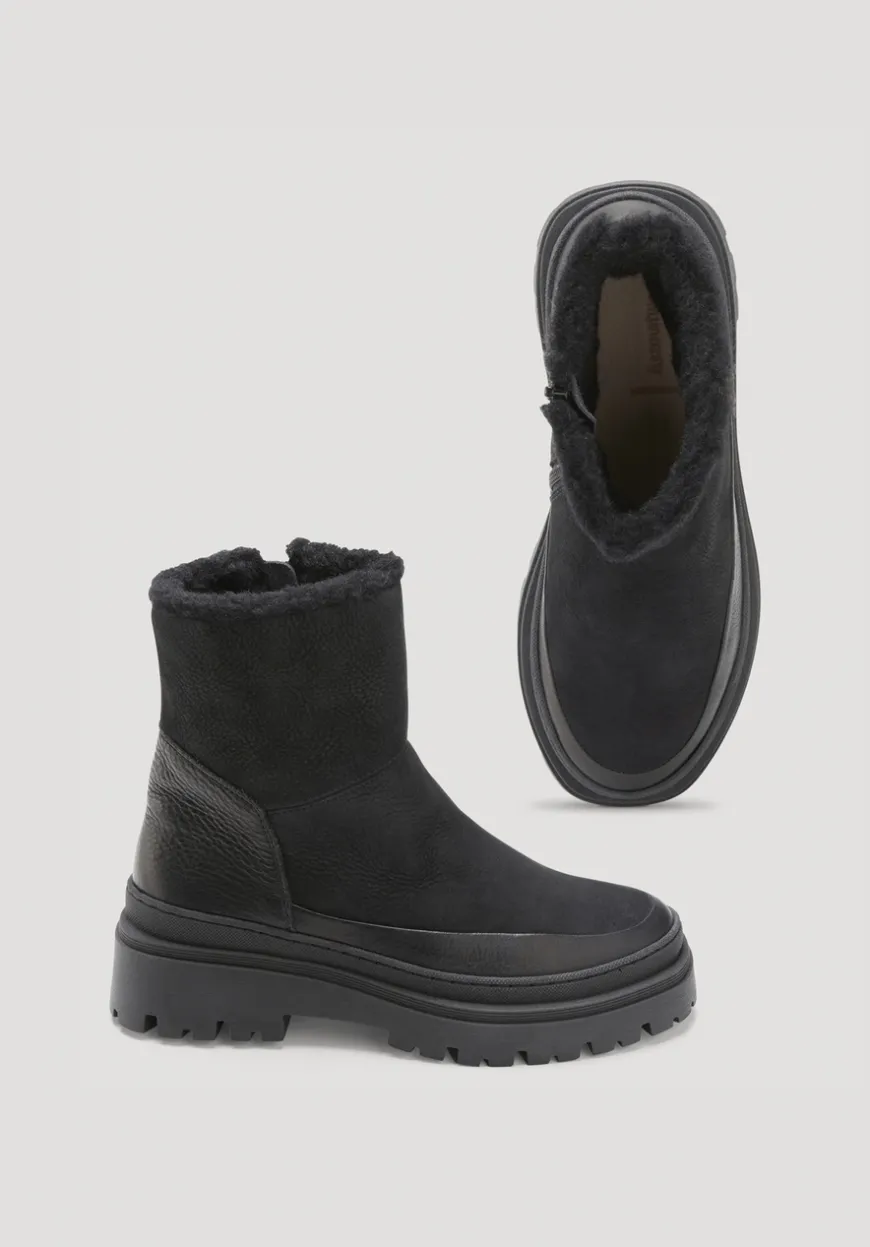 hessnatur Stiefelette aus chromfrei gegerbtem Nubuk-Leder von|Damen Schuhe