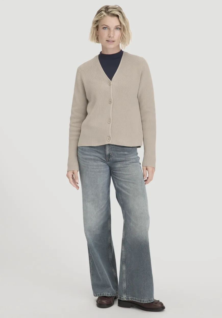 hessnatur Strick Jacke Relaxed aus reiner Bio-Baumwolle von|Damen Strickjacken|T-Shirts