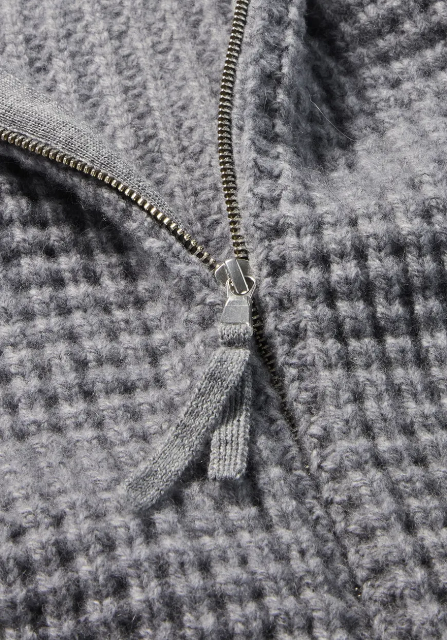 hessnatur Strick Jacke Relaxed BETTER RECYCLING aus reiner Bio-Merinowolle von|Herren Strickjacken
