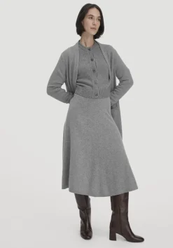 hessnatur Strick Jacke Relaxed Cropped aus Bio-Merinowolle mit Bio-Baumwolle von|Damen Strickjacken