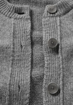 hessnatur Strick Jacke Relaxed Cropped aus Bio-Merinowolle mit Bio-Baumwolle von|Damen Strickjacken