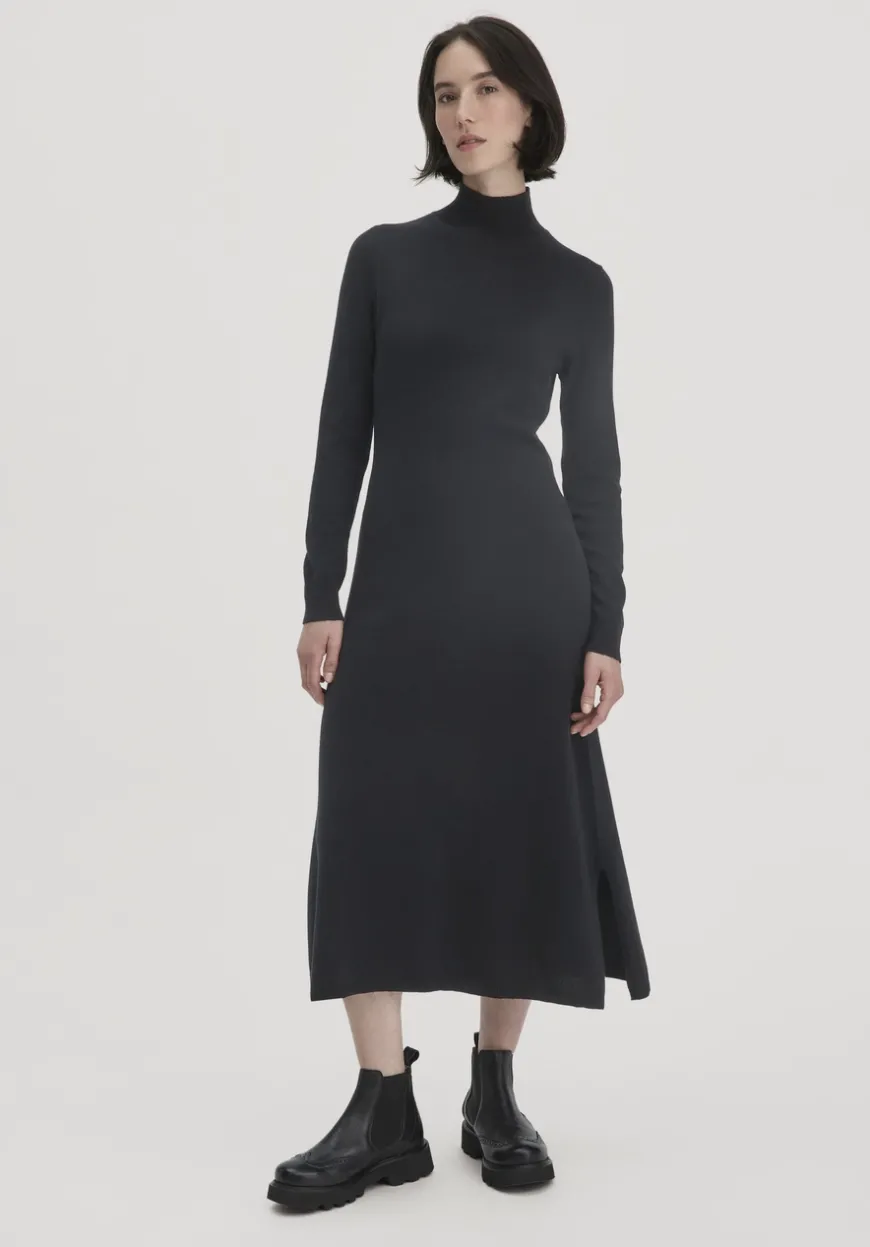 hessnatur Strick Kleid Regular aus Bio-Merinowolle mit Cashmere von|Damen Kleider & Röcke