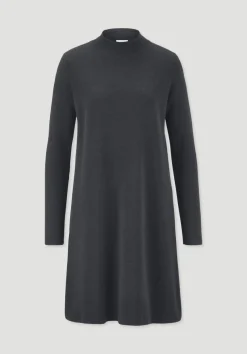 hessnatur Strick Kleid Relaxed aus TENCEL™ Lyocell mit Bio-Baumwolle von|Damen Kleider & Röcke|T-Shirts