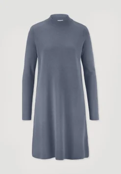 hessnatur Strick Kleid Relaxed aus TENCEL™ Lyocell mit Bio-Baumwolle von|Damen Kleider & Röcke|T-Shirts