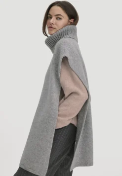 hessnatur Strick Poncho Pullover Oversize BETTER RECYCLING aus reiner Bio-Merinowolle von|Damen Pullover