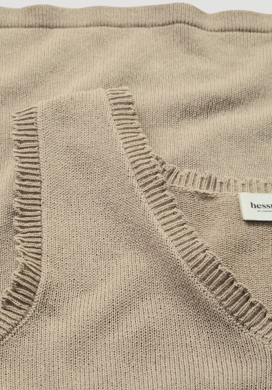 hessnatur Strick Top Regular aus Leinen mit Bio-Baumwolle und LENZING™ ECOVERO von|Damen Shirts & Tops