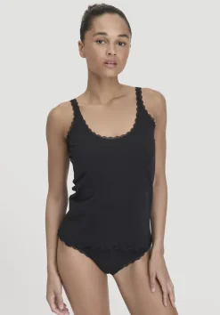 hessnatur Tanktop COTTON FEEL LACE aus Bio-Baumwolle von|Damen Unterhemden|Unterhemden