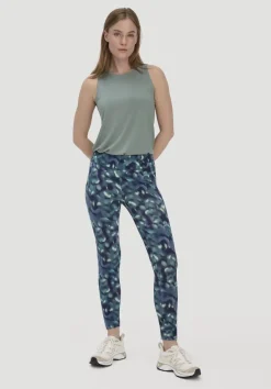 hessnatur Top Regular ACTIVE COMFORT aus TENCEL™ Lyocell von|Damen Shirts & Tops|Yoga & Activewear