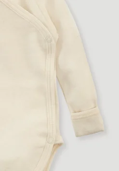 hessnatur Wickelbody aus Bio-Baumwolle mit Bio-Merinowolle und Seide von| Bodys|Baby-Bodys