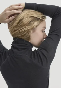 hessnatur Wolle-Mix Longlseeve Fitted aus Bio-Merinowolle und TENCEL™ Lyocell von|Damen Shirts & Tops