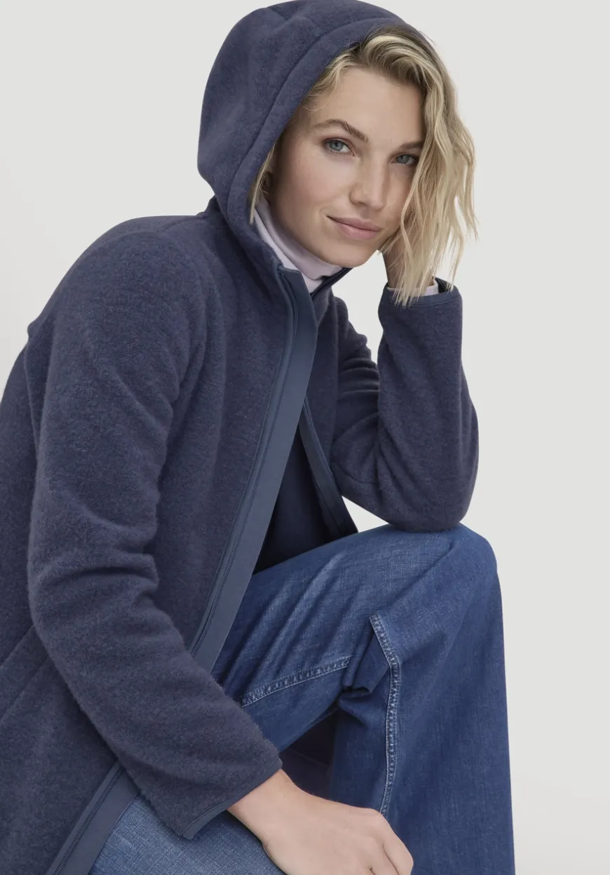 hessnatur Wollfleece Kapuzen-Jacke Regular aus Bio-Merinowolle und Bio-Baumwolle von|Damen Jacken & Mäntel|Fleece